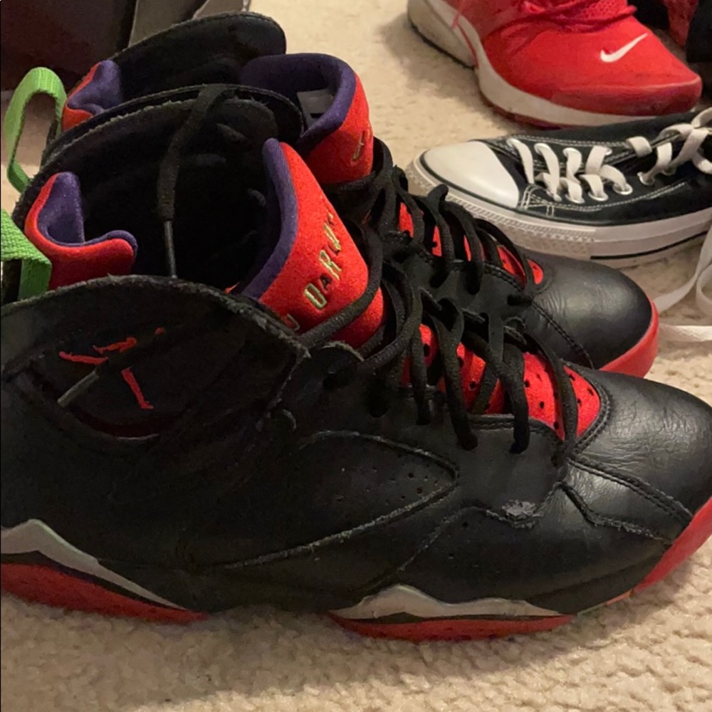 Retro 7s Marvin the Martian